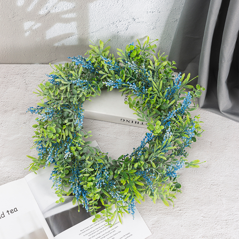 Artifi Christmas Wreath